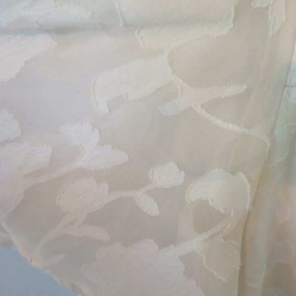 FLORAL OVERLAY Top Flutter Sleeves Size L Women Short Sleeve Lined Cream Boho - Picture 5 of 11